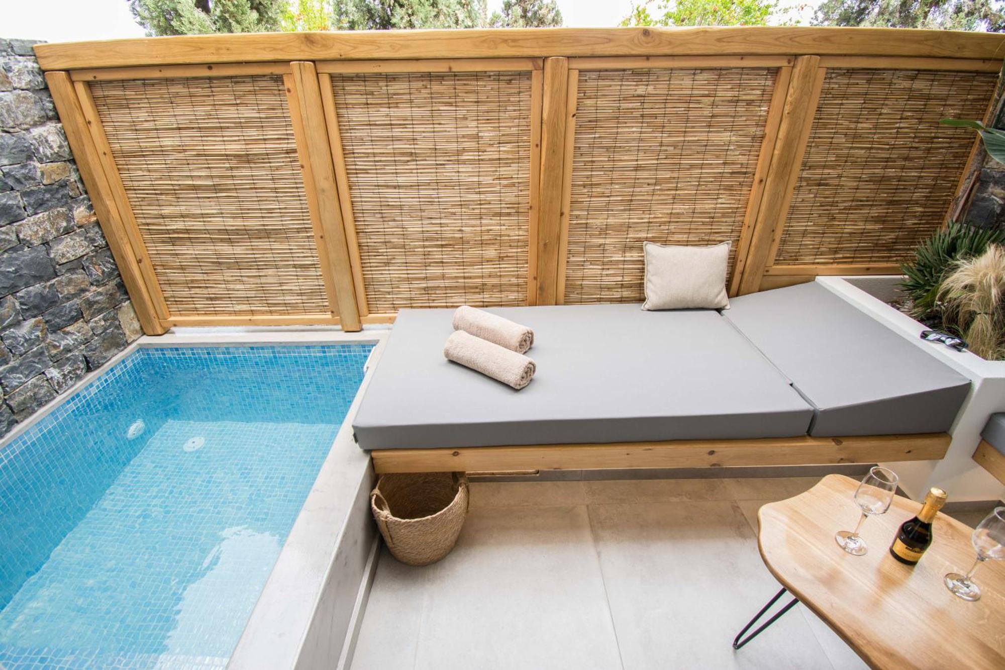 Aqua Blu "Adults Only" - "By Checkin" Apartman Herszonisszosz Kültér fotó